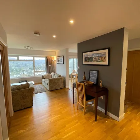 3 Bedroom דירה *